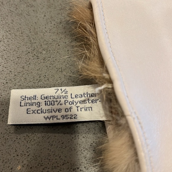 Vintage Leather Gloves - Picture 4 of 5